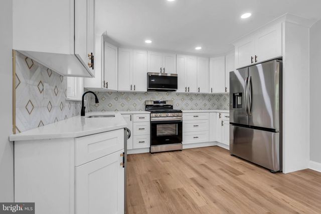 143 OAK PINES BLVD, Pemberton, NJ 08068