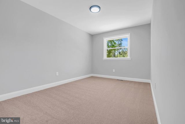 143 OAK PINES BLVD, Pemberton, NJ 08068