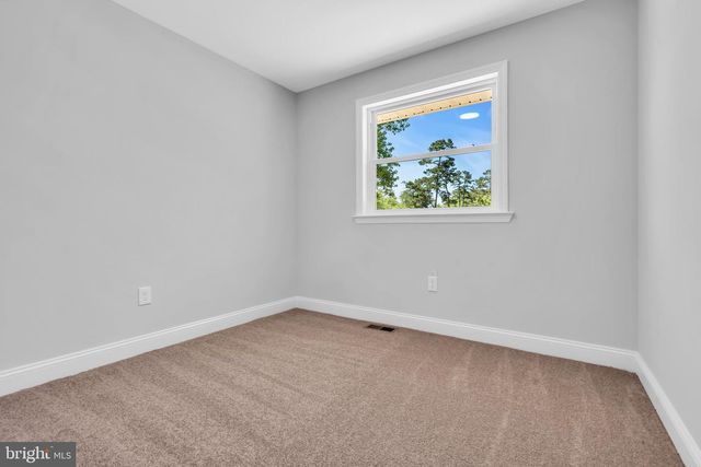 143 OAK PINES BLVD, Pemberton, NJ 08068