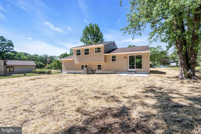 143 OAK PINES BLVD, Pemberton, NJ 08068