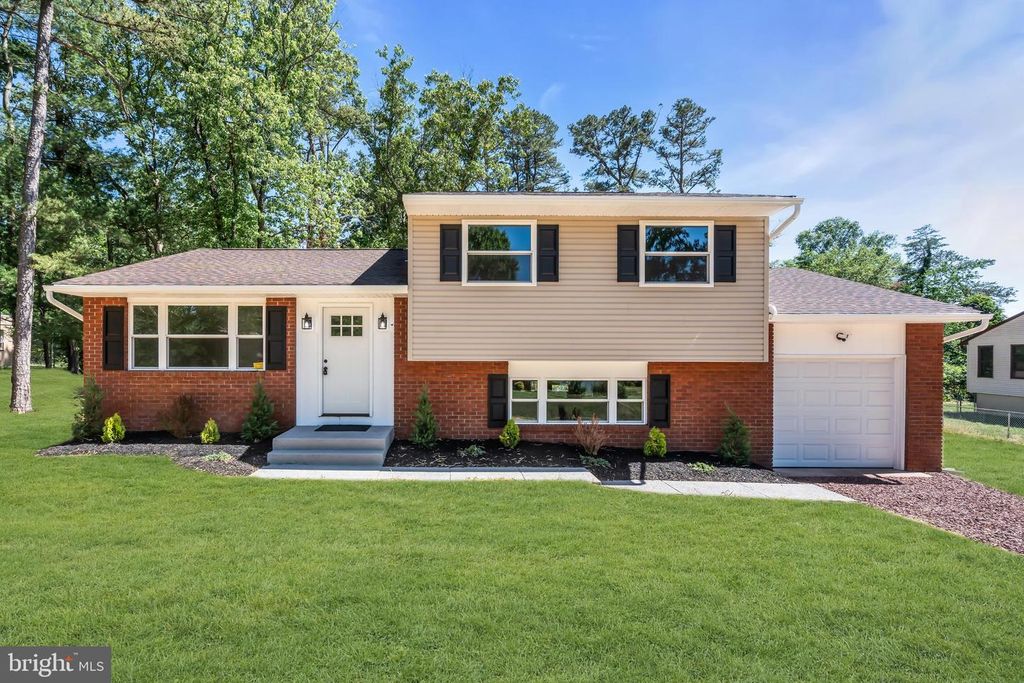 143 OAK PINES BLVD, Pemberton, NJ 08068
