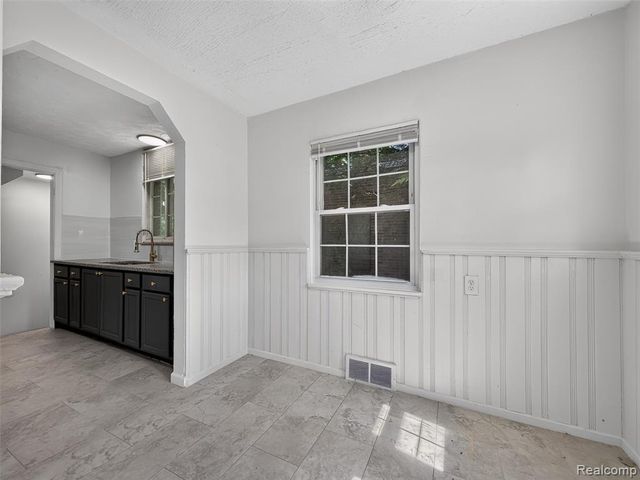 5234 Berkshire Street, Detroit, MI 48224