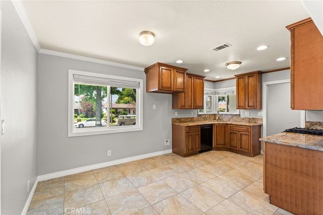 18281 Avolinda, Yorba Linda, CA 92886