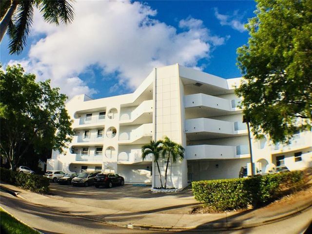 16531 NE 35th Avenue, North Miami Beach, FL 33160