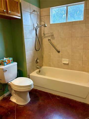 18611 Staghorn DR, Point Venture, TX 78645