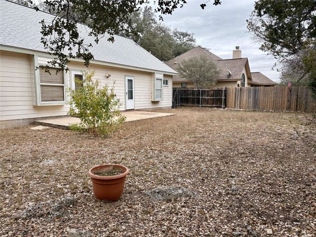 18611 Staghorn DR, Point Venture, TX 78645