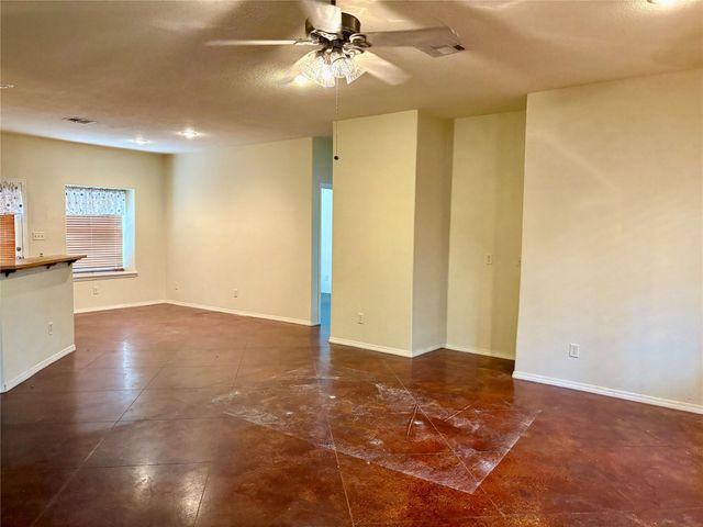 18611 Staghorn DR, Point Venture, TX 78645