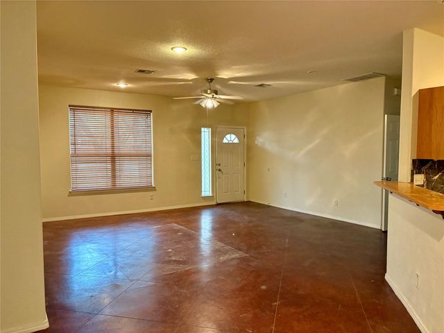 18611 Staghorn DR, Point Venture, TX 78645