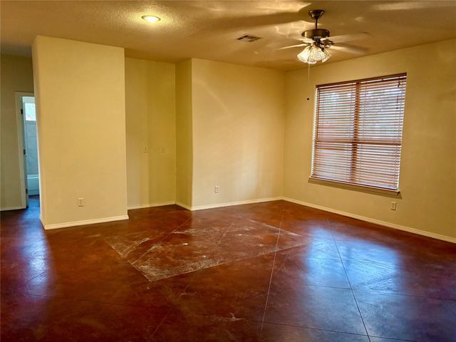 18611 Staghorn DR, Point Venture, TX 78645