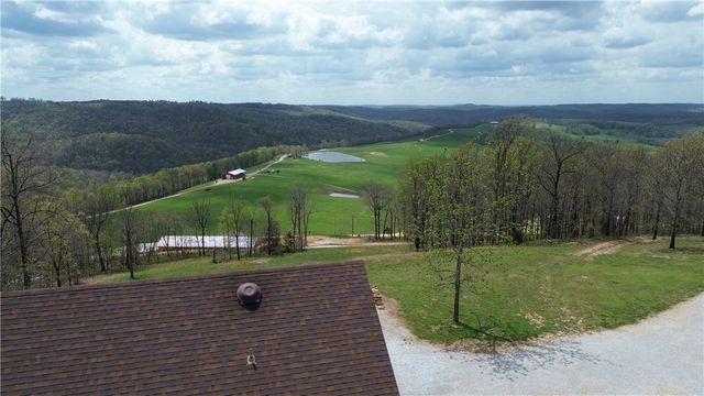 26497 AR 103, Compton, AR 72624