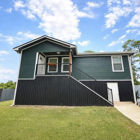 910 Rosewick Street, Houston, TX 77015