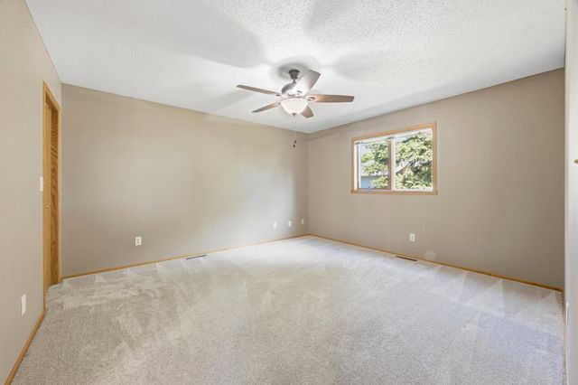 603 34th Avenue S, Moorhead, MN 56560