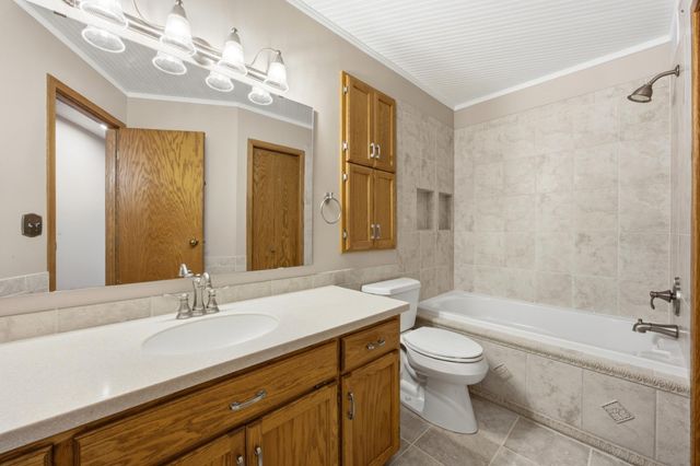 603 34th Avenue S, Moorhead, MN 56560