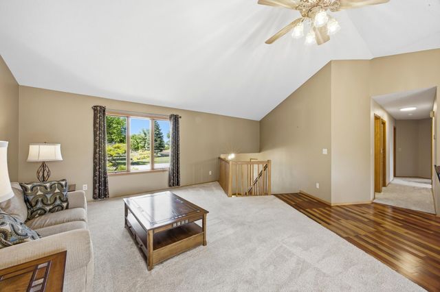 603 34th Avenue S, Moorhead, MN 56560