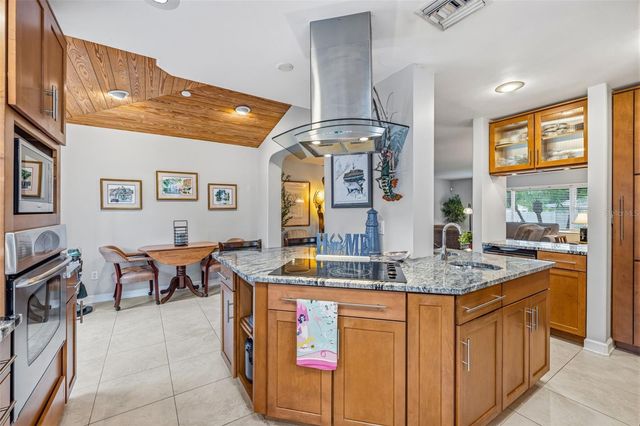 894 JOAN STREET, Dunedin, FL 34698