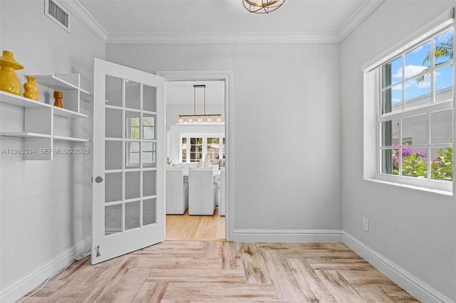 1209 La Mancha Ave, Coral Gables, FL 33134