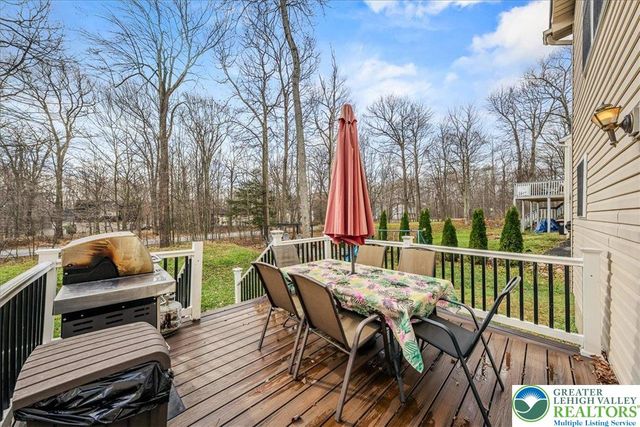 2127 Warwick Circle, Coolbaugh Twp, PA 18466