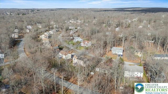 2127 Warwick Circle, Coolbaugh Twp, PA 18466