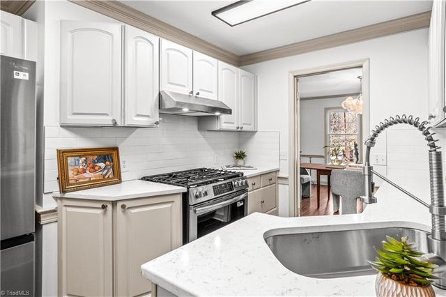 4751 Blair Court, Winston-salem, NC 27104