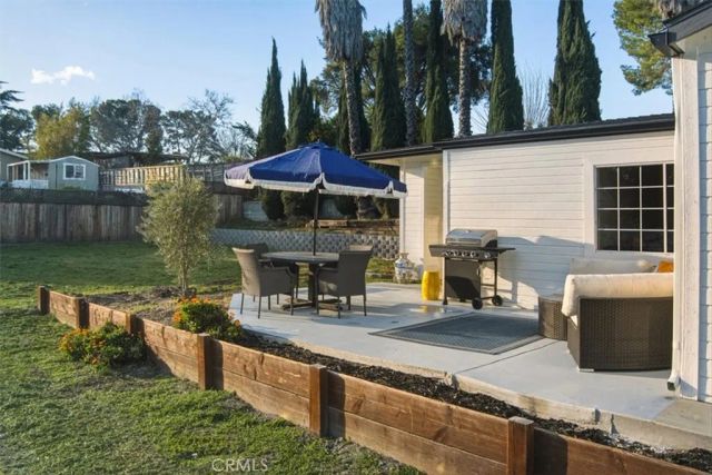 143 Vine, Paso Robles, CA 93446