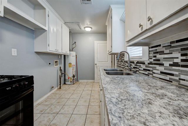 1440 SW 11th Street, Oklahoma City, OK 73108