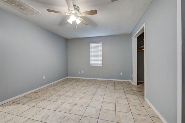1440 SW 11th Street, Oklahoma City, OK 73108
