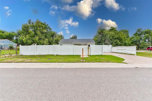 1440 SW 11th Street, Oklahoma City, OK 73108