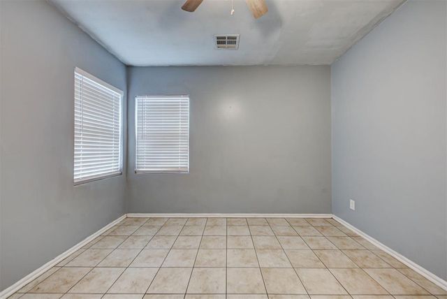 1440 SW 11th Street, Oklahoma City, OK 73108