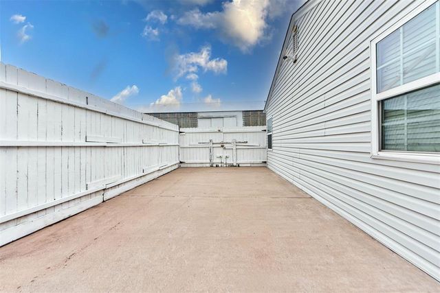 1440 SW 11th Street, Oklahoma City, OK 73108