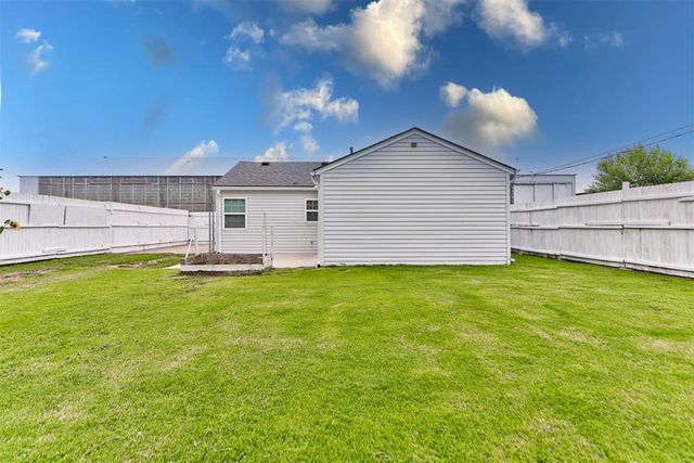 1440 SW 11th Street, Oklahoma City, OK 73108