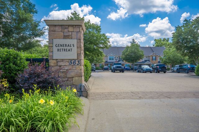 563 River Rock Blvd Apt B3, Murfreesboro, TN 37128