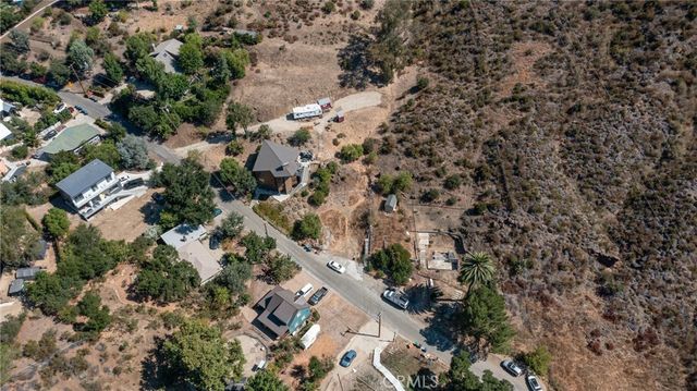 28923 Crags, Agoura Hills, CA 91301