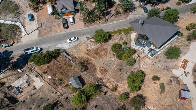 28923 Crags, Agoura Hills, CA 91301
