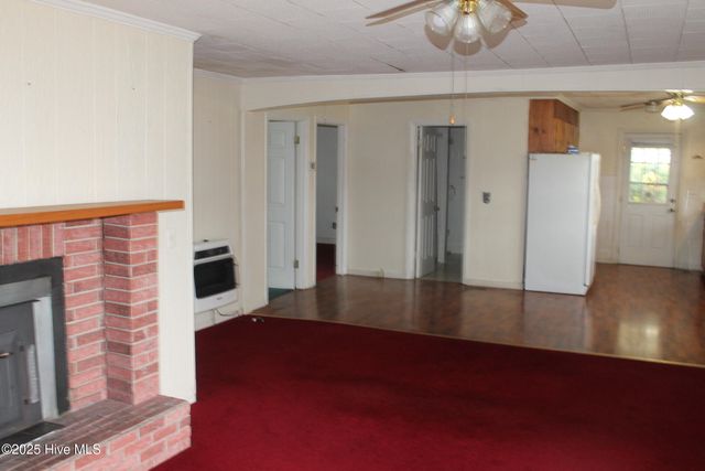 1312 Sunny Side Street, Whiteville, NC 28472