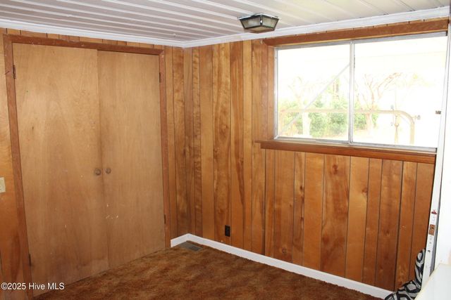 1312 Sunny Side Street, Whiteville, NC 28472