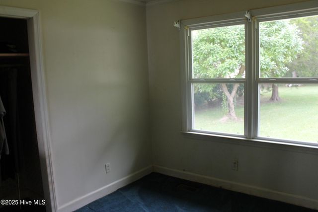 1312 Sunny Side Street, Whiteville, NC 28472