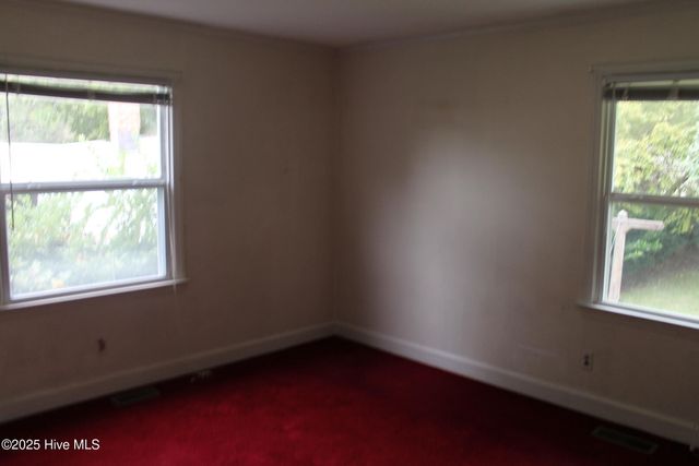 1312 Sunny Side Street, Whiteville, NC 28472