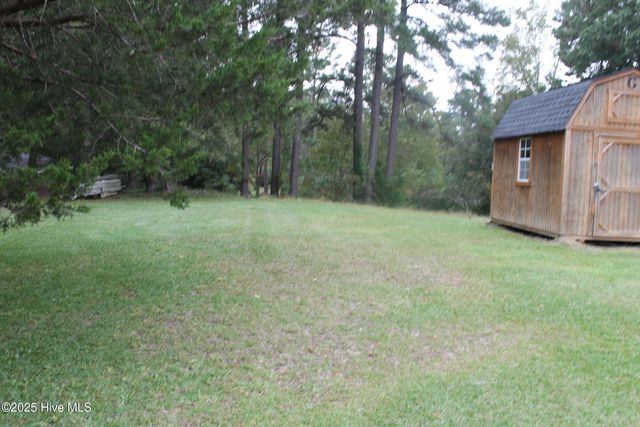 1312 Sunny Side Street, Whiteville, NC 28472