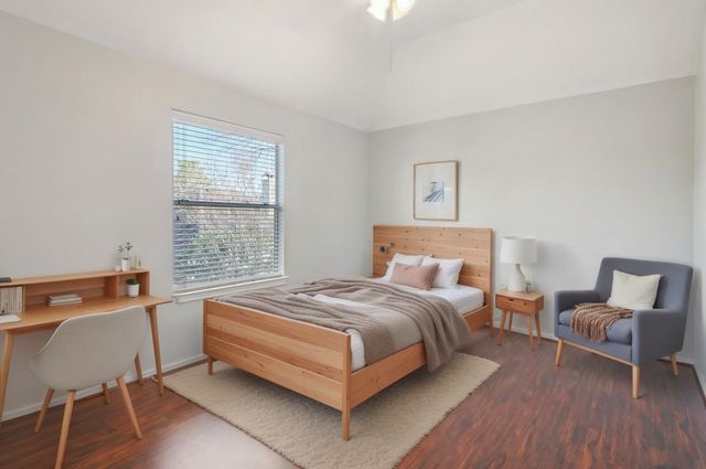 16210 Broken Timber Circle, Houston, TX 77095