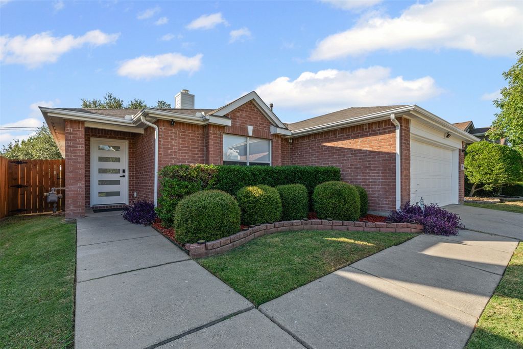 2207 Lilac Circle, Mckinney, TX 75071