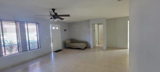 1502 SE Hearne Court, Port St. Lucie, Port St Lucie, FL 34952