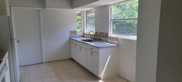 1502 SE Hearne Court, Port St. Lucie, Port St Lucie, FL 34952