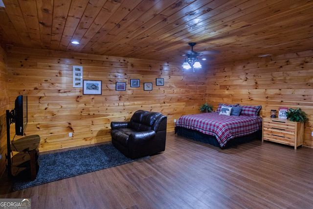 181 Henry Street, Cleveland, GA 30528