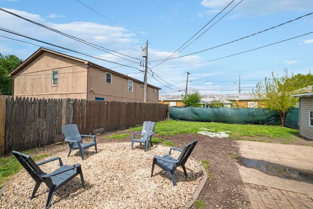 159 Josephine Avenue, South Elgin, IL 60177