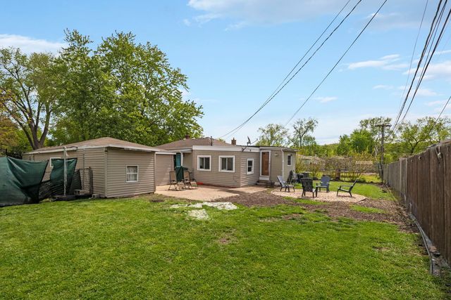 159 Josephine Avenue, South Elgin, IL 60177