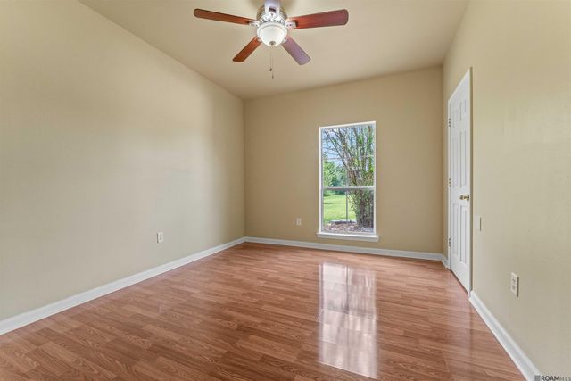 36484 Crestway Ave, Prairieville, LA 70769