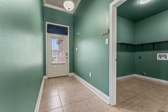 36484 Crestway Ave, Prairieville, LA 70769
