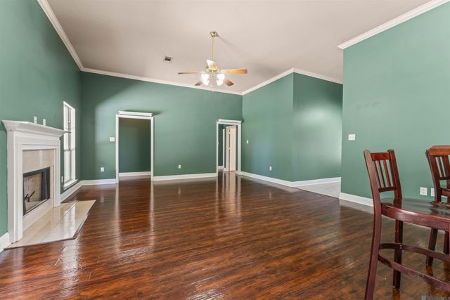 36484 Crestway Ave, Prairieville, LA 70769