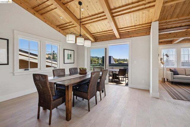 4436 Howe St, Oakland, CA 94611