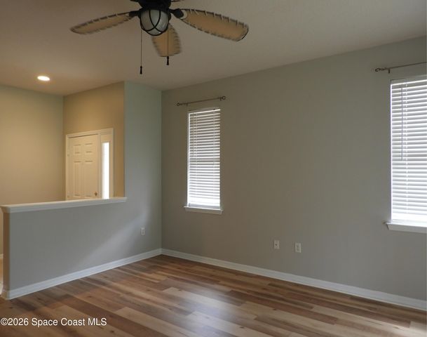 552 Wedge Court SE, Palm Bay, FL 32909